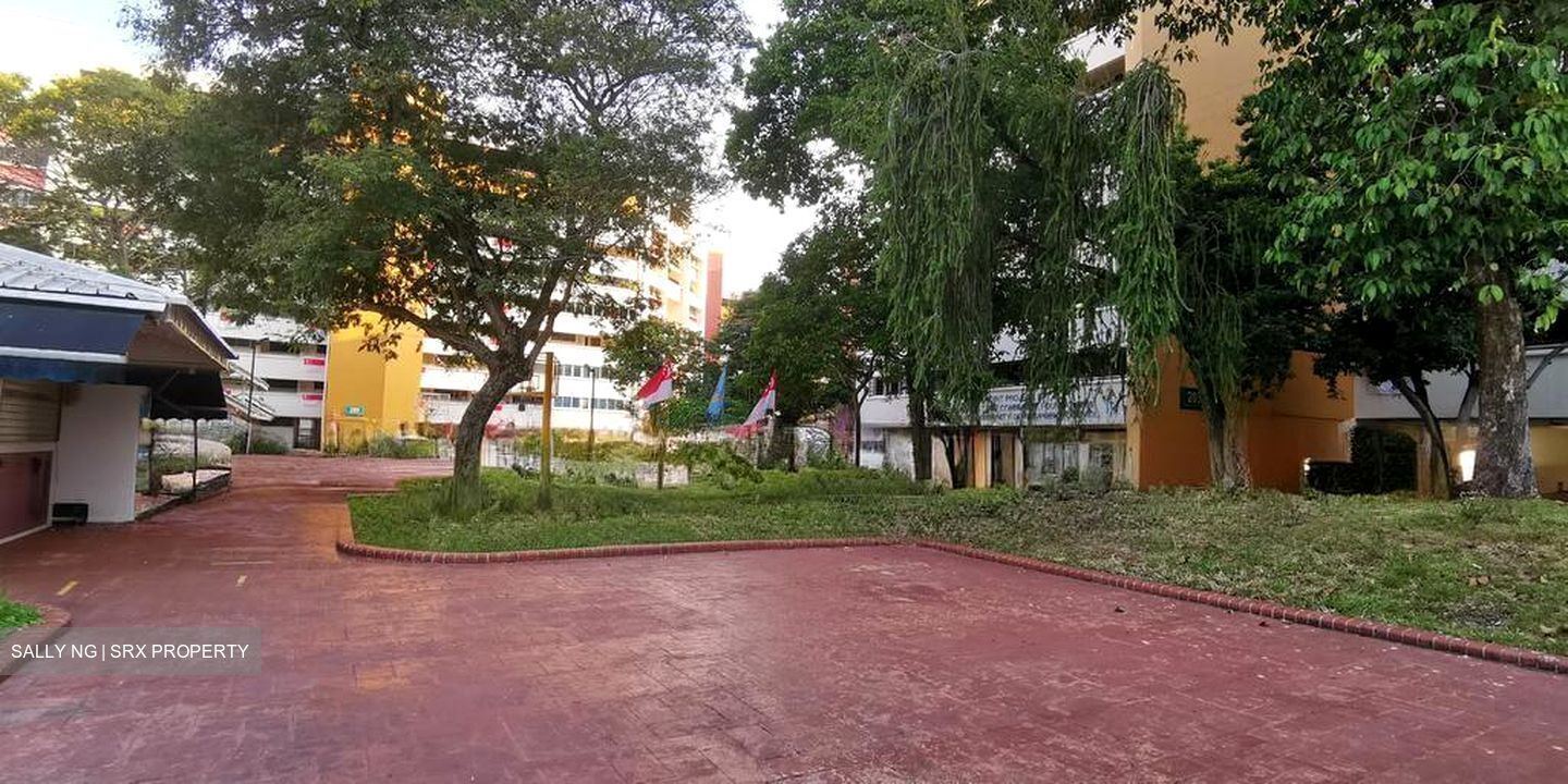 201A TAMPINES STREET 21 (D18), Shop House #606781591